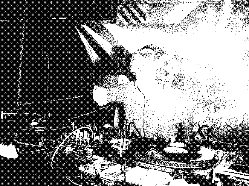 Frekler at underground techno nightclub